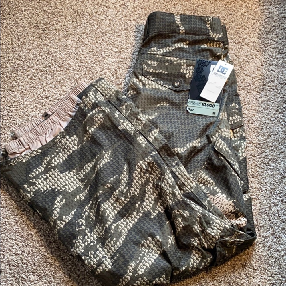 D.C snowboard pants